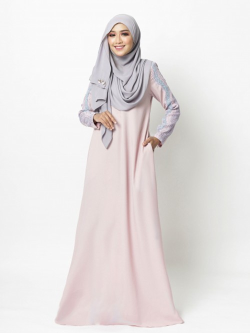 ADERINNA JUBAH - DUSTY PINK