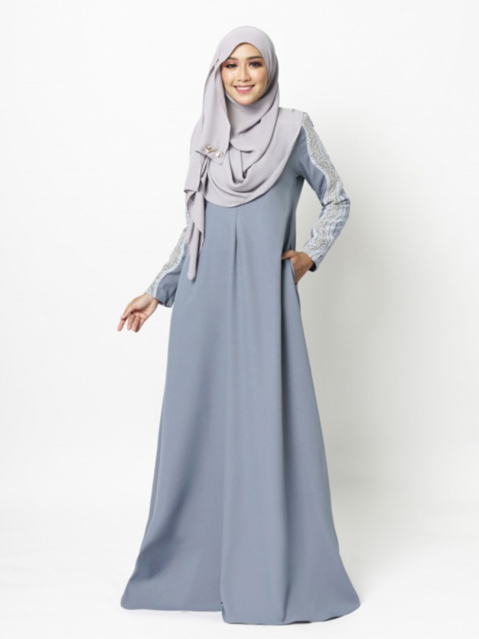 ADERINNA JUBAH - GREYISH BLUE