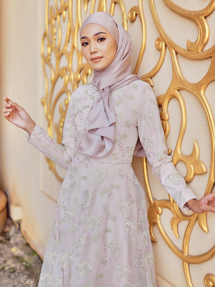 ATIARA DRESS - NUDE CREAM