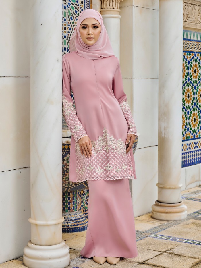 DEELIA KURUNG - DUSTY PINK