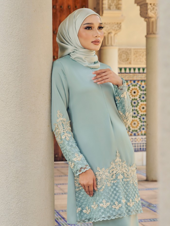 DEELIA KURUNG - PALE AQUA