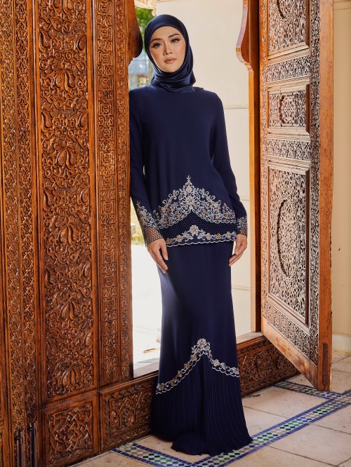 ESKA KURUNG - NAVY