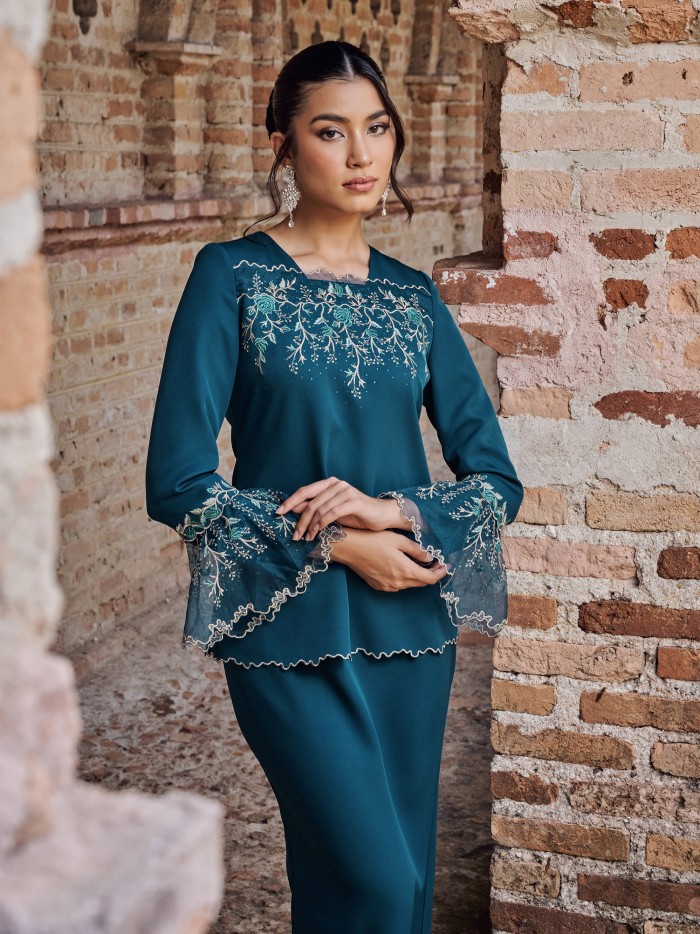 LIANA KURUNG - DARK TEAL BLUE