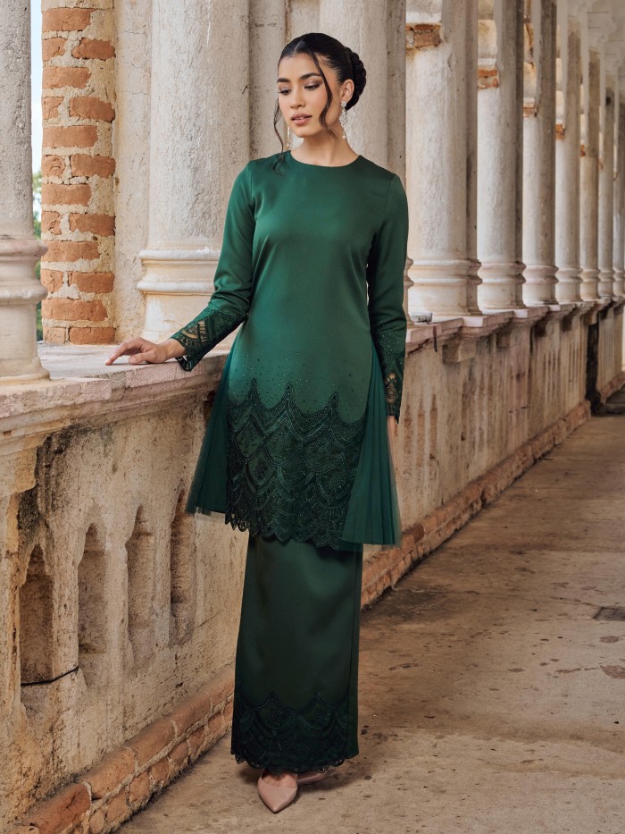 AYANA KURUNG - EMERALD