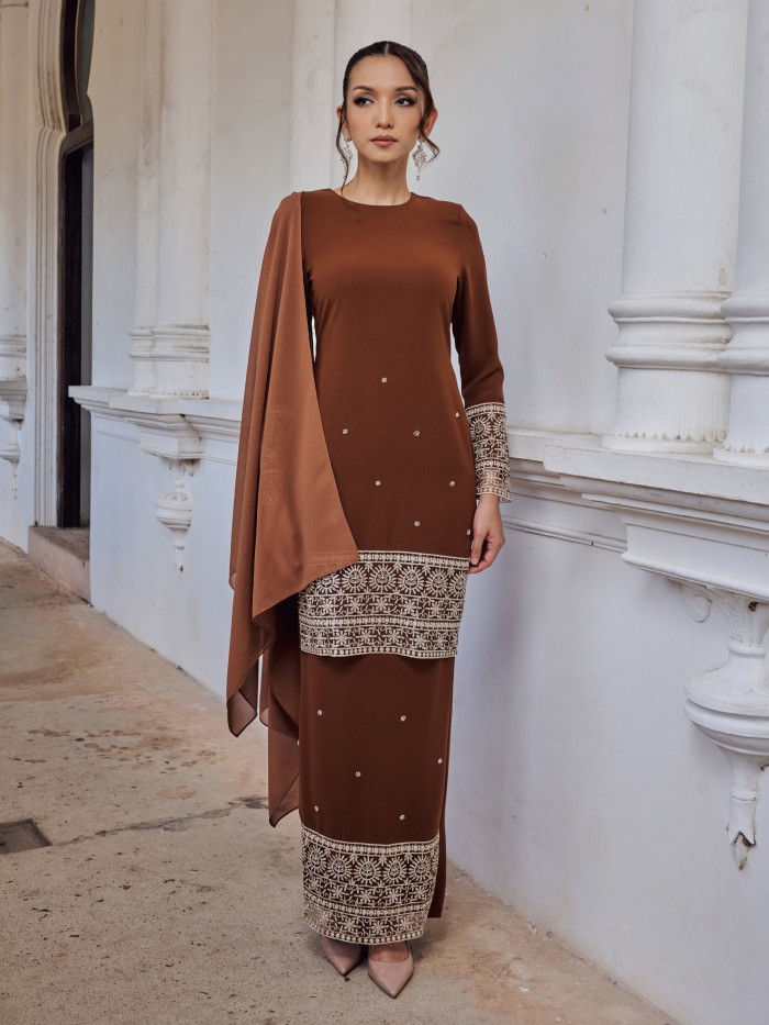EMBUN KURUNG - RICH BROWN