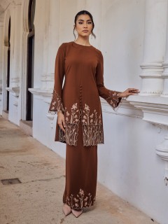 WARDANI KURUNG - RICH BROWN