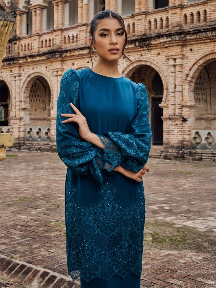 NARISA KURUNG - DARK TEAL BLUE