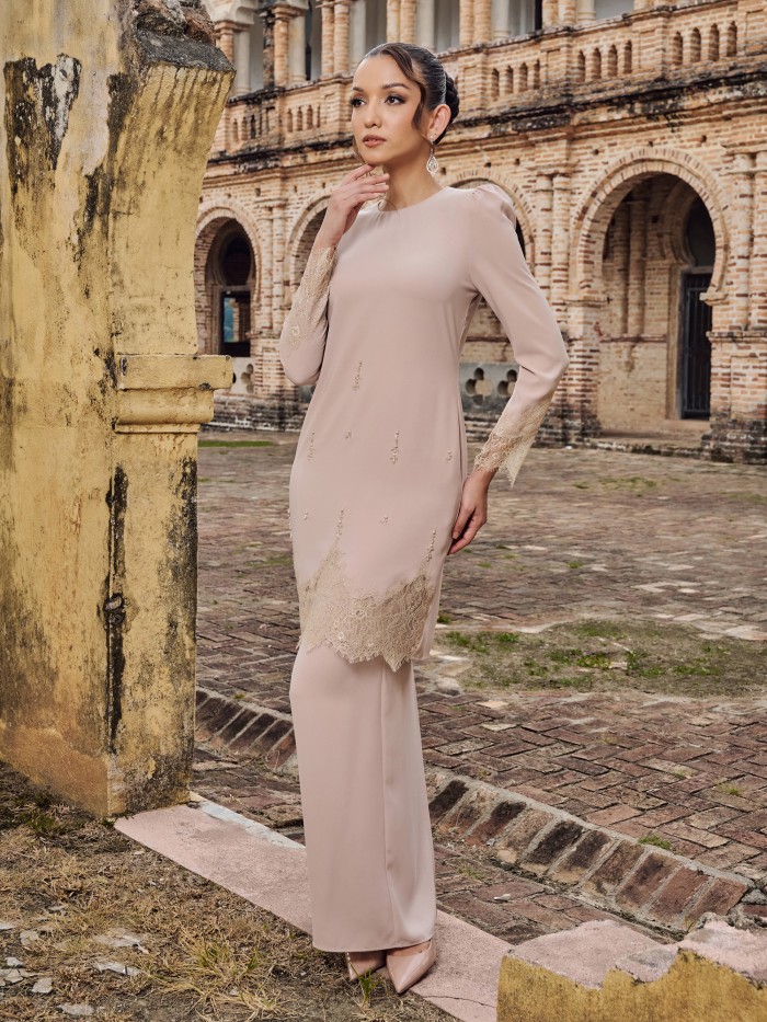 CHALIA KURUNG - CHAMPAGNE