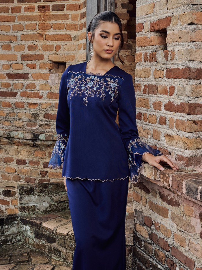 LIANA KURUNG - NAVY