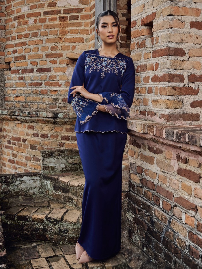LIANA KURUNG - NAVY