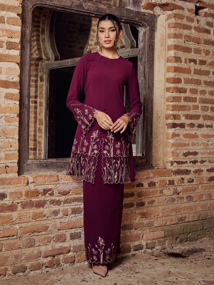 WARDANI KURUNG - BURGUNDY
