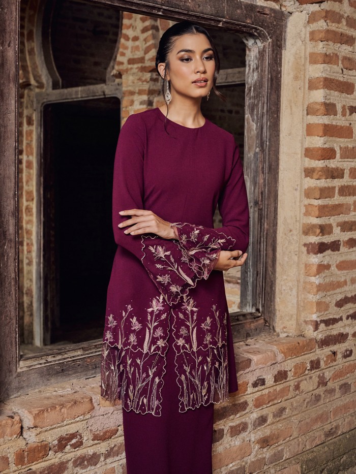 WARDANI KURUNG - BURGUNDY