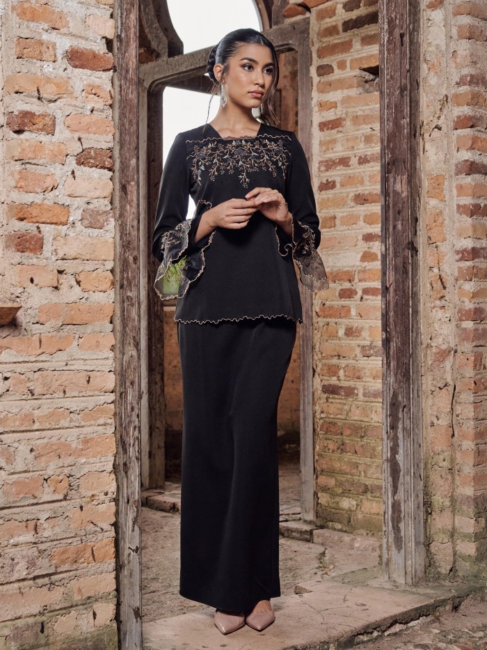 LIANA KURUNG - BLACK