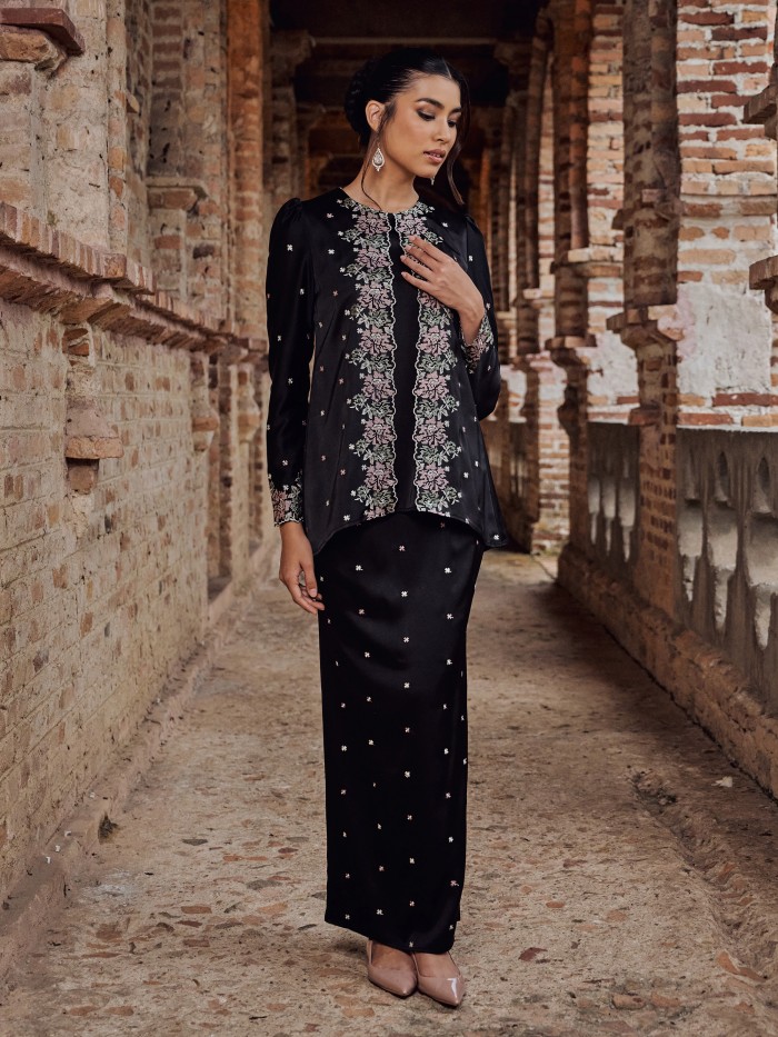 TISYA KURUNG - BLACK