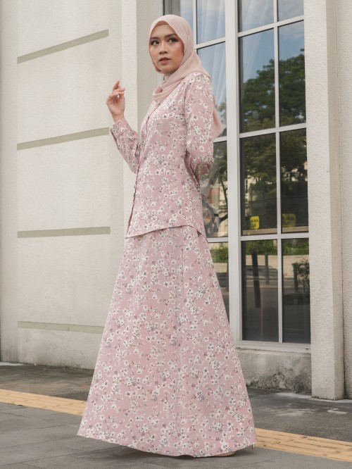 Jeero Zerol  Ready Made Designer Muslimah Contemporary Dresses