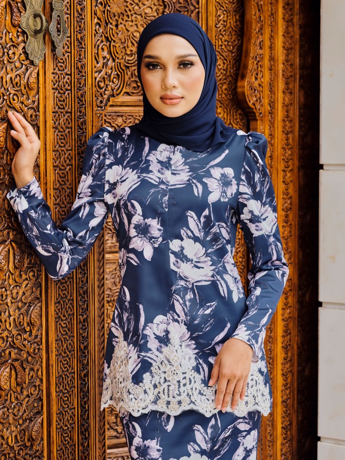 MAZURI KURUNG - NAVY