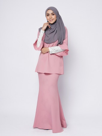 RAFINNA KURUNG - SALMON PINK