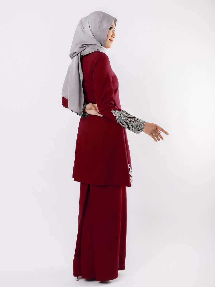 RATINAA KURUNG - MAROON