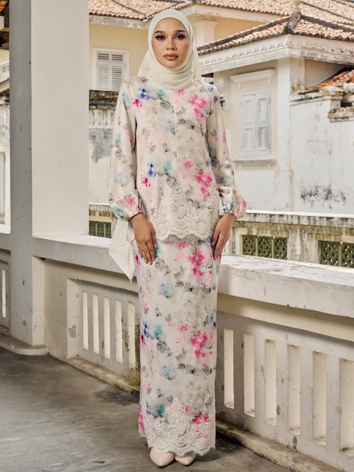 SUHANA KURUNG - IVORY CREAM