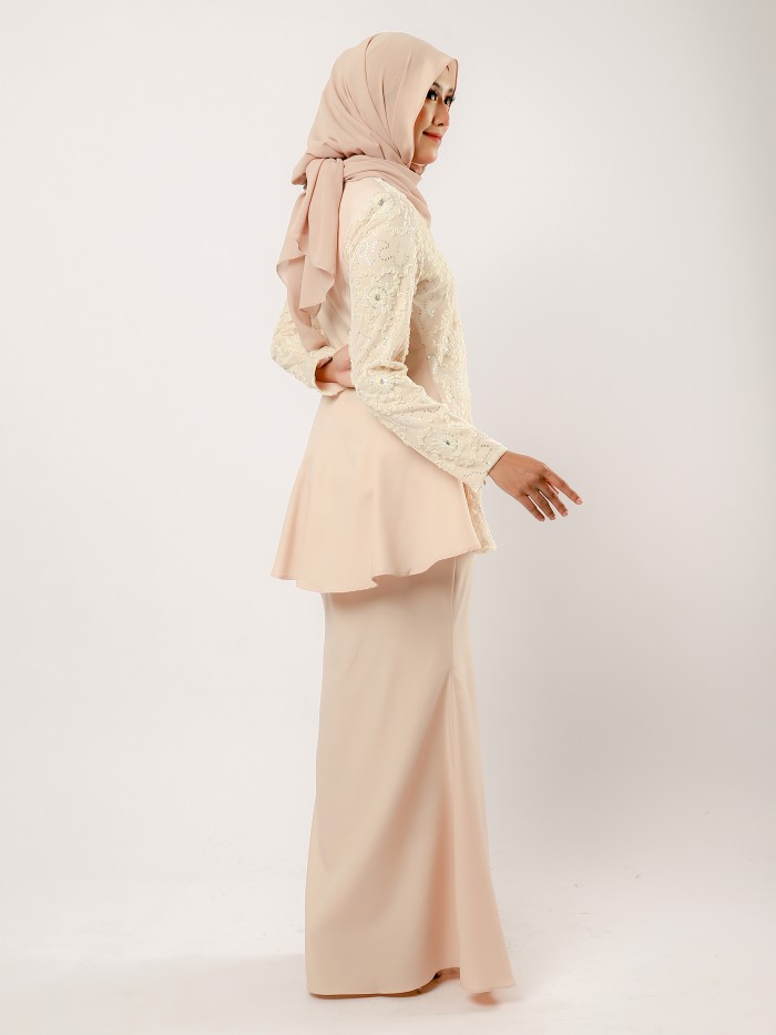 TIANA KURUNG - NUDE CREAM