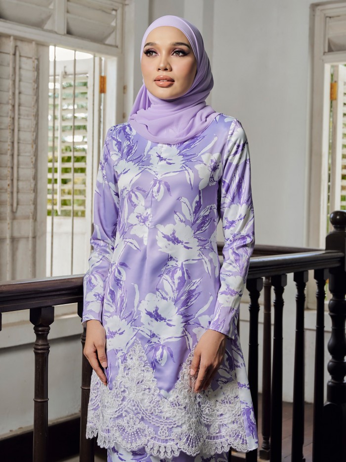 VIONA KURUNG - SWEET LAVENDER