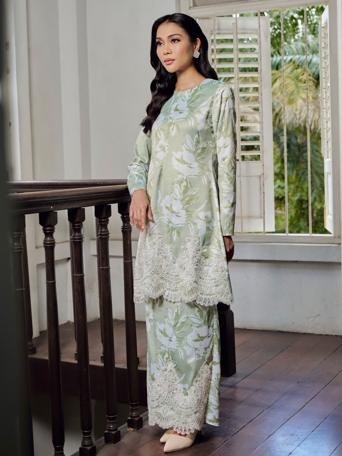 VIONA KURUNG - PALE GREEN