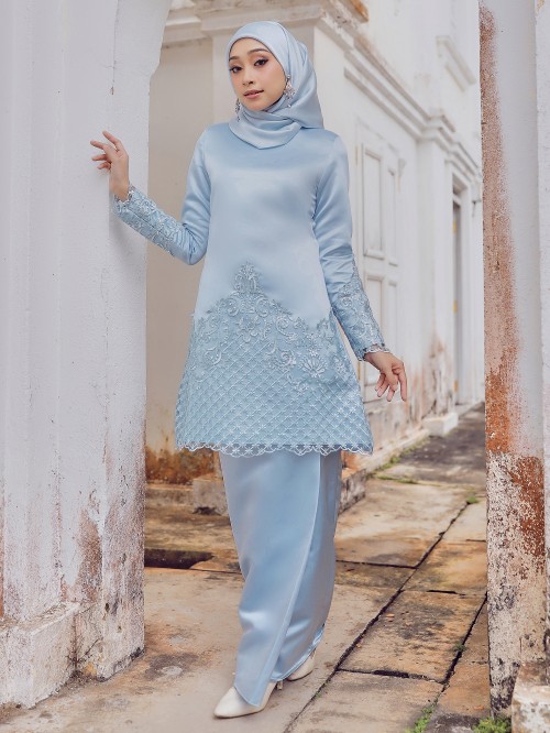 ZEITA KURUNG - BABY BLUE