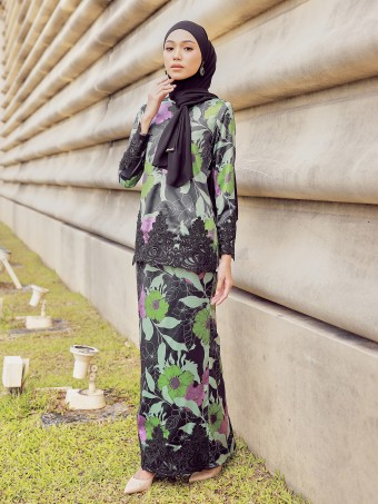 ARABELLE KURUNG - BLACK GREEN