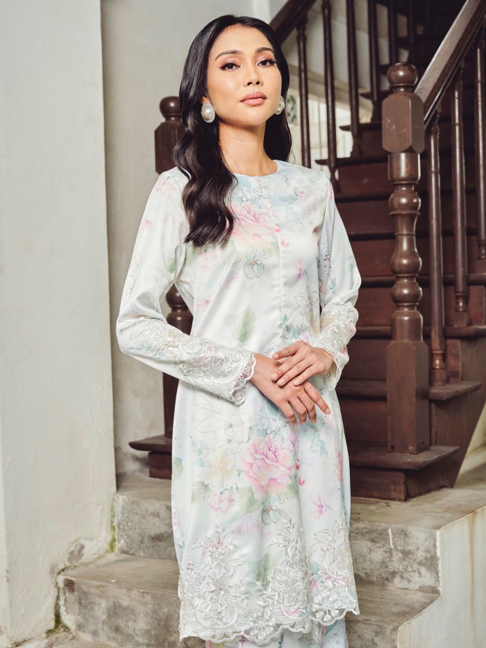 ASYURA KURUNG - WHITE PINK