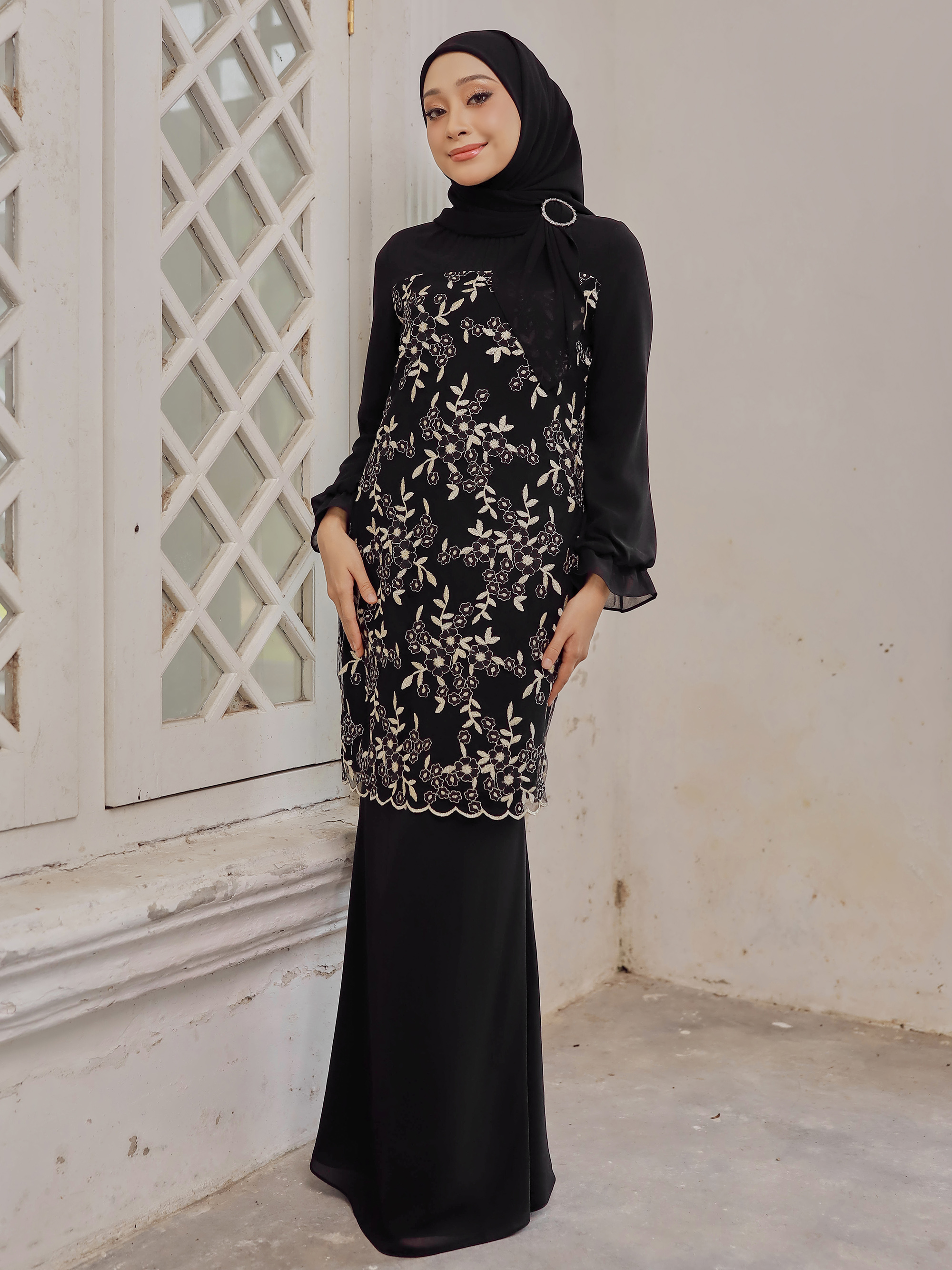 Jeero Zerol  Ready Made Designer Muslimah Contemporary Dresses